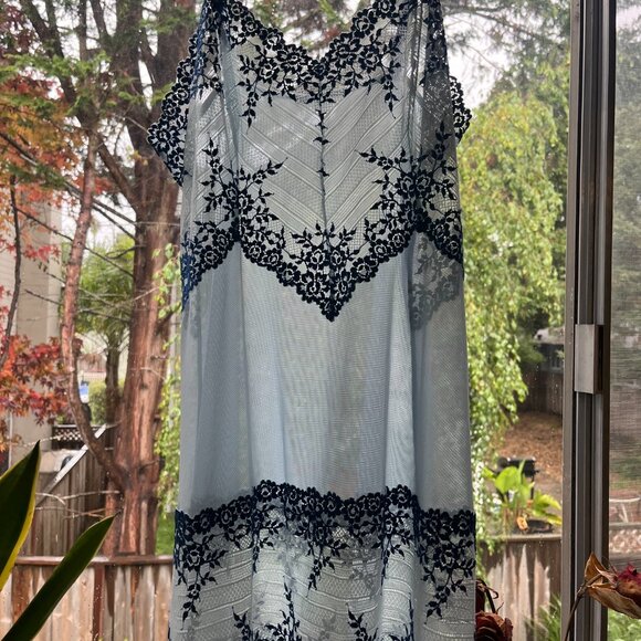 Wacoal babydoll negligee / Lace Slip Dress / CHEMISE in S - Picture 1 of 6